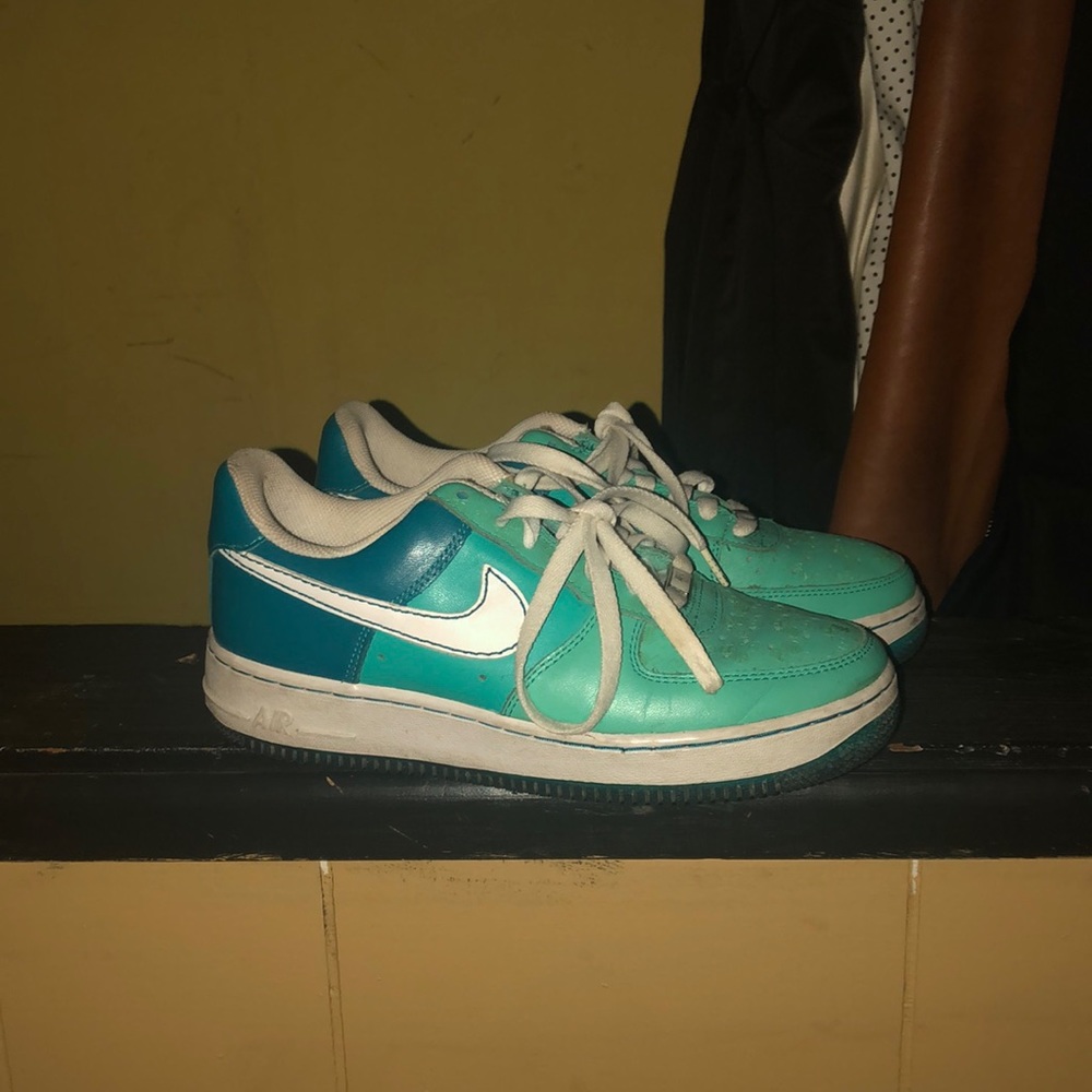 Nike shoes
